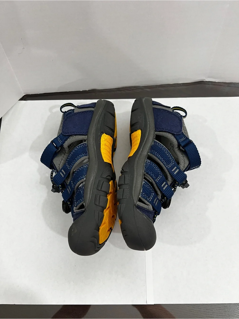 Keen Hiking water Sandal Shoes Newport H2 Navy Blue Closed-Toe Sport Size 11 T